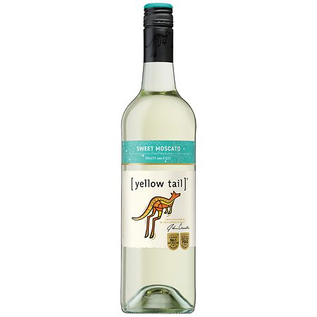 Yellow Tail Moscato Wine, 750 mL